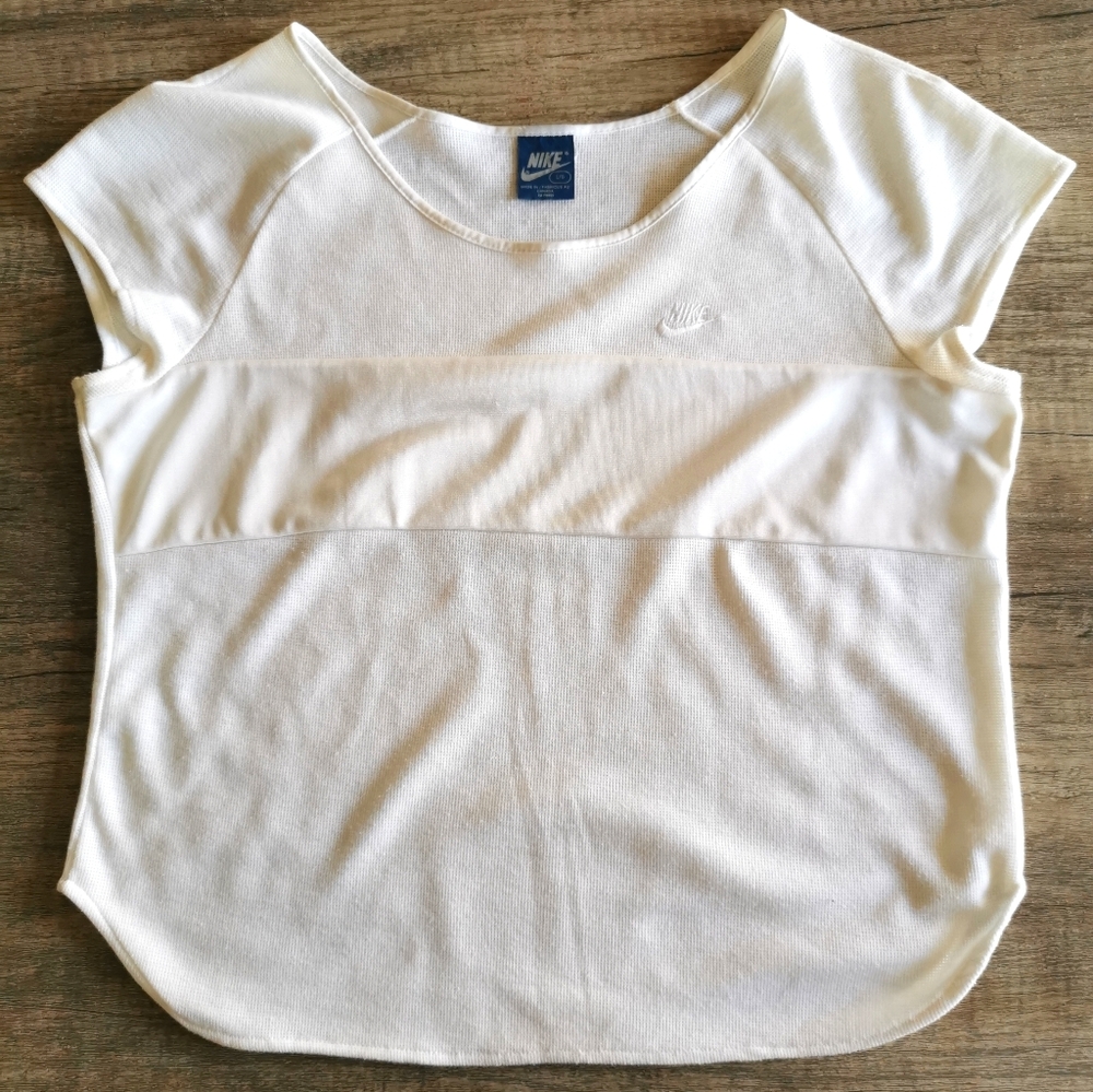 Vintage Nike Blue Tag Embroidered Logo Tee